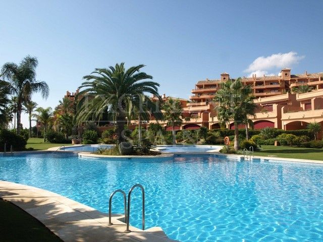 Geschakeld huis in Riviera Andaluza, Estepona