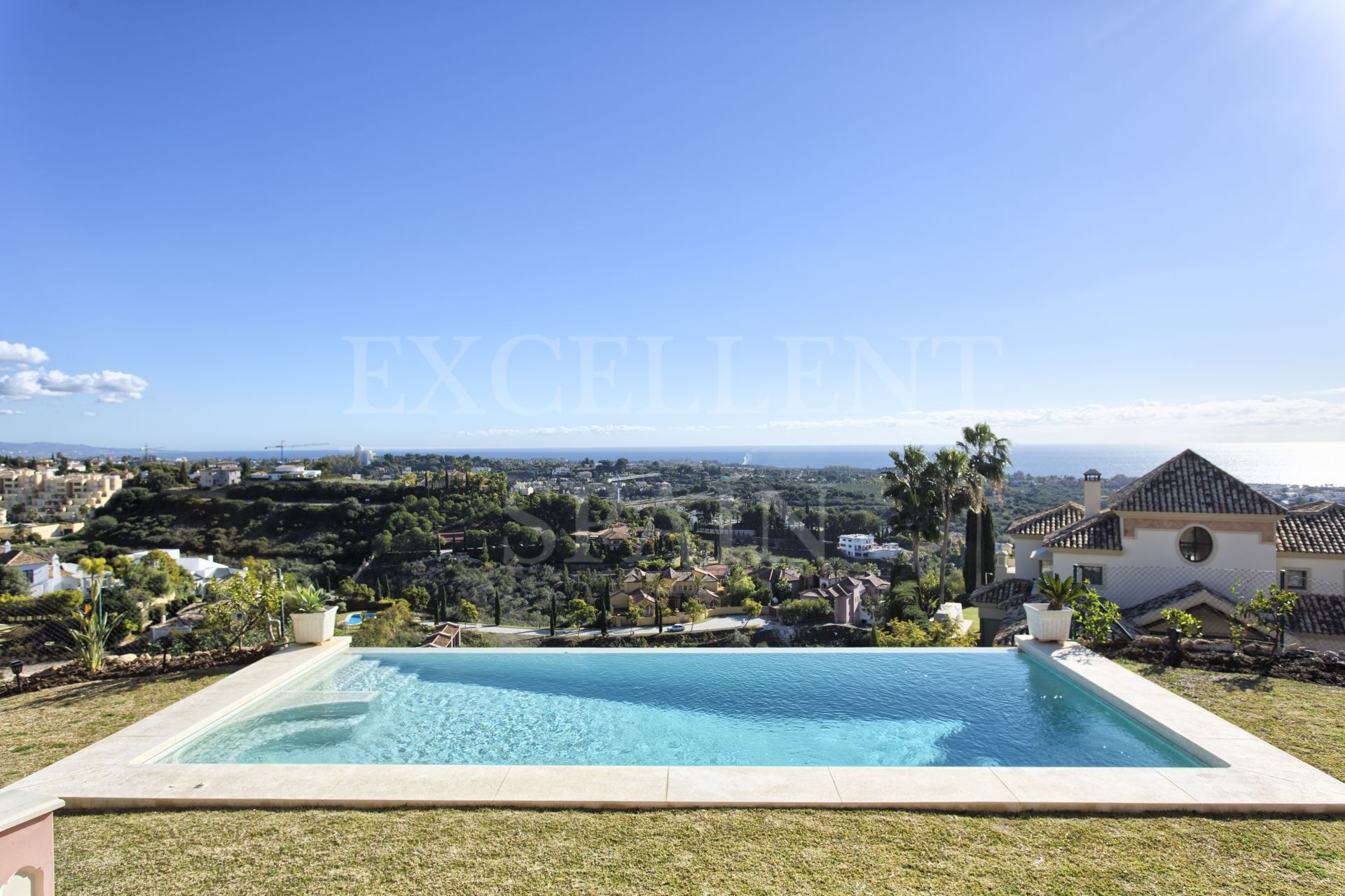 Villa in Los Flamingos, Benahavis