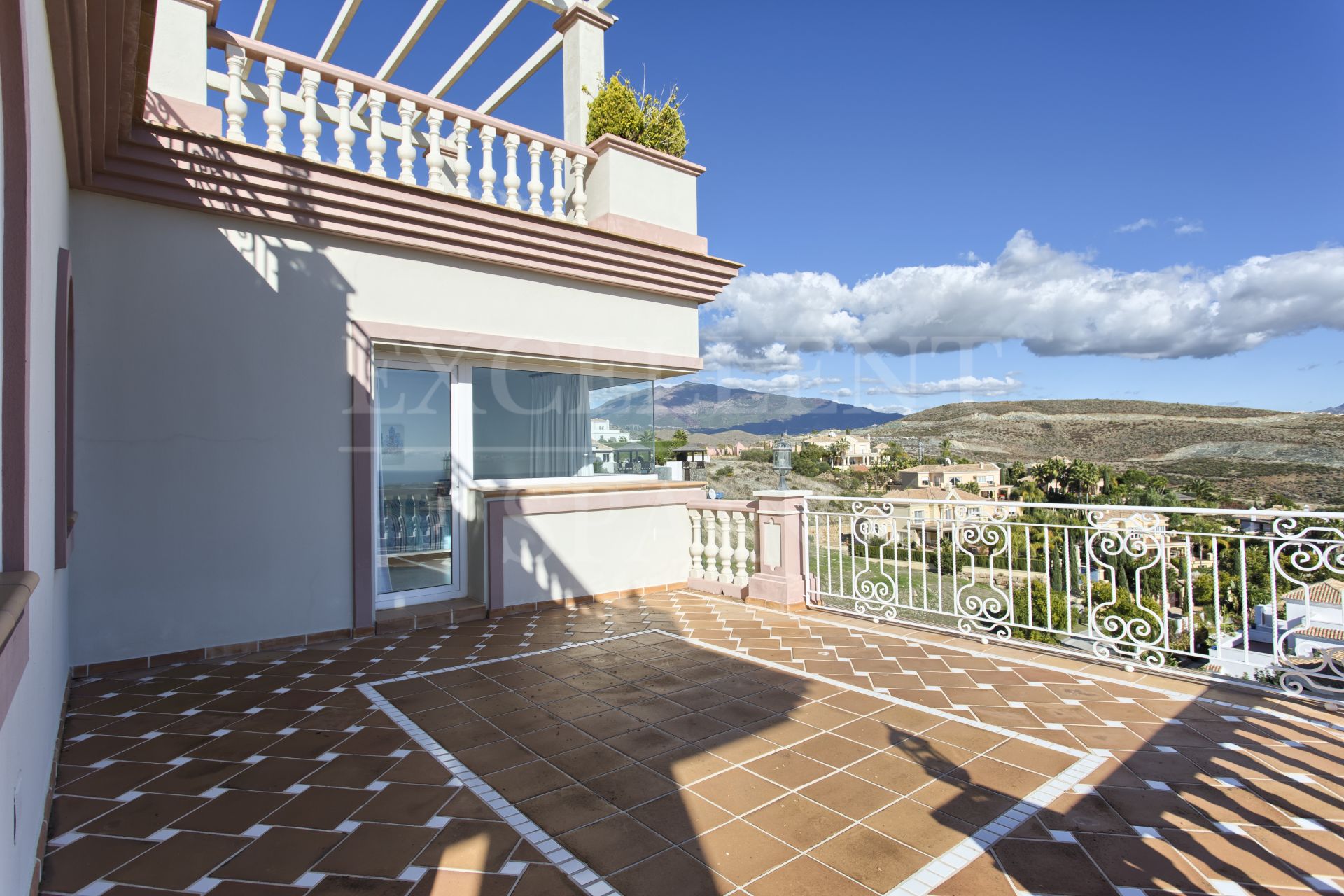 Villa in Los Flamingos, Benahavis