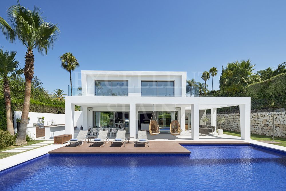 Villa in Las Brisas, Nueva Andalucia