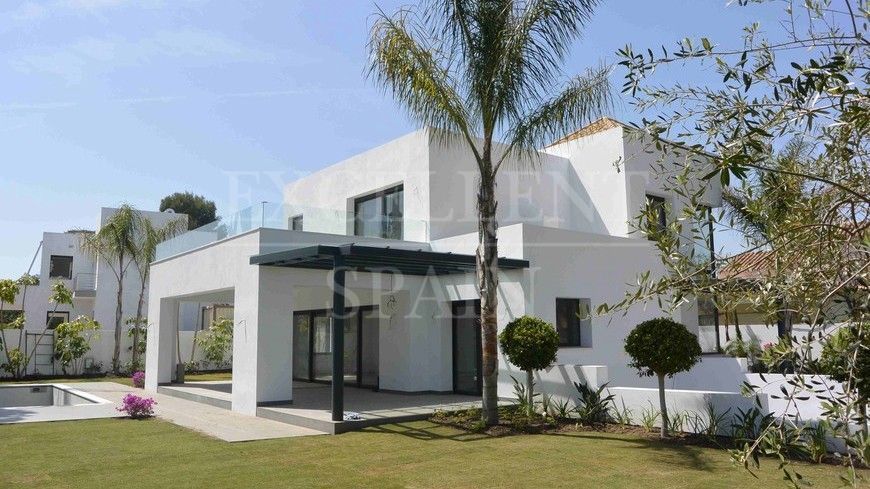 Villa en El Paraiso, Estepona