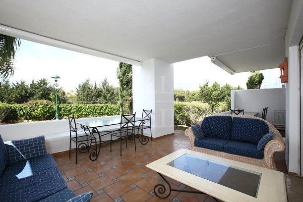 Appartement begane grond in Los Monteros, Marbella Oost