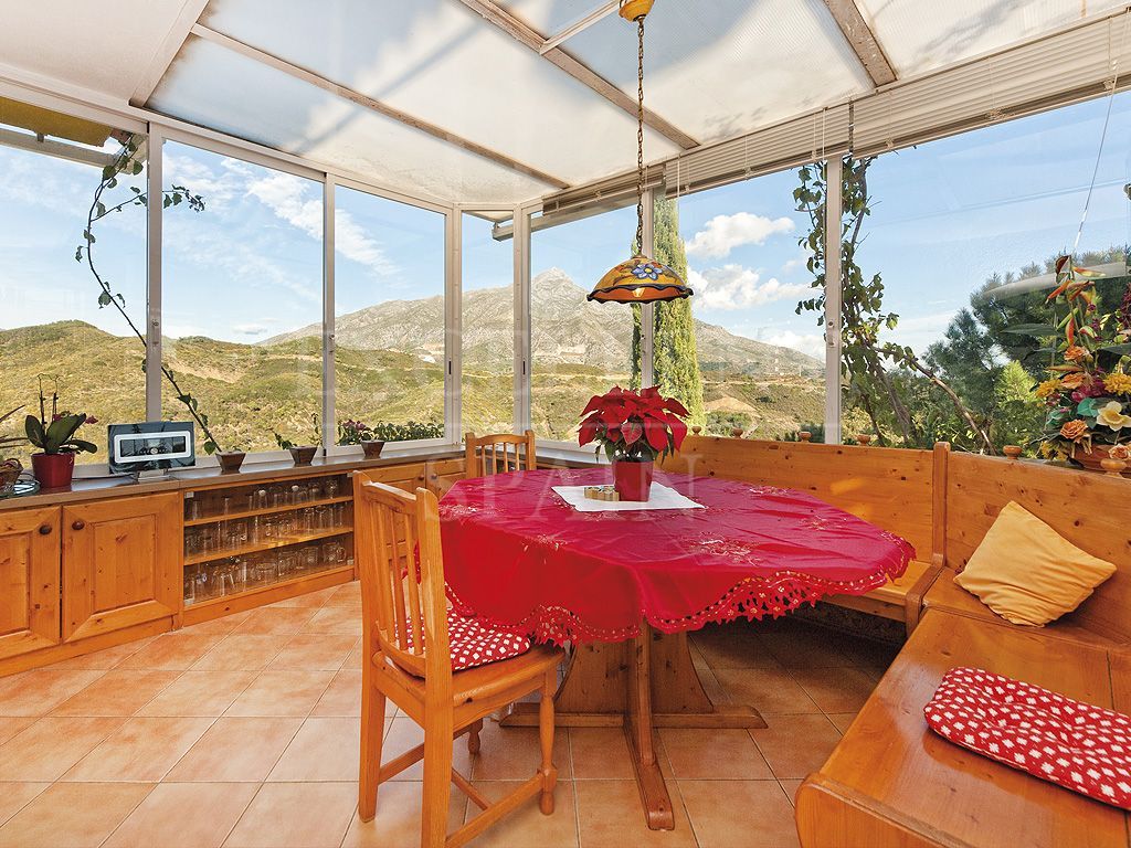 Villa in Las Lomas de Nueva Andalucia, Nueva Andalucia