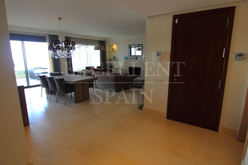 Penthouse in Los Altos de los Monteros, Marbella Oost