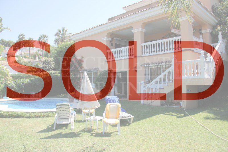 Nueva Andalucía, Marbella, Costa del Sol, villa independiente a la venta