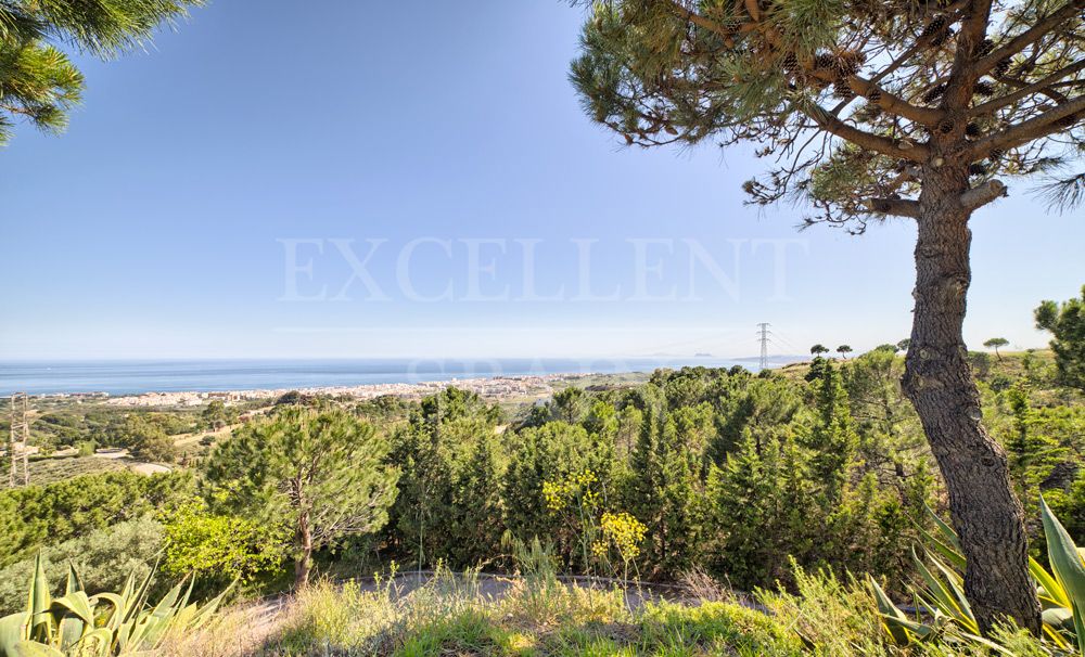 Villa in Los Reales - Sierra Estepona, Estepona