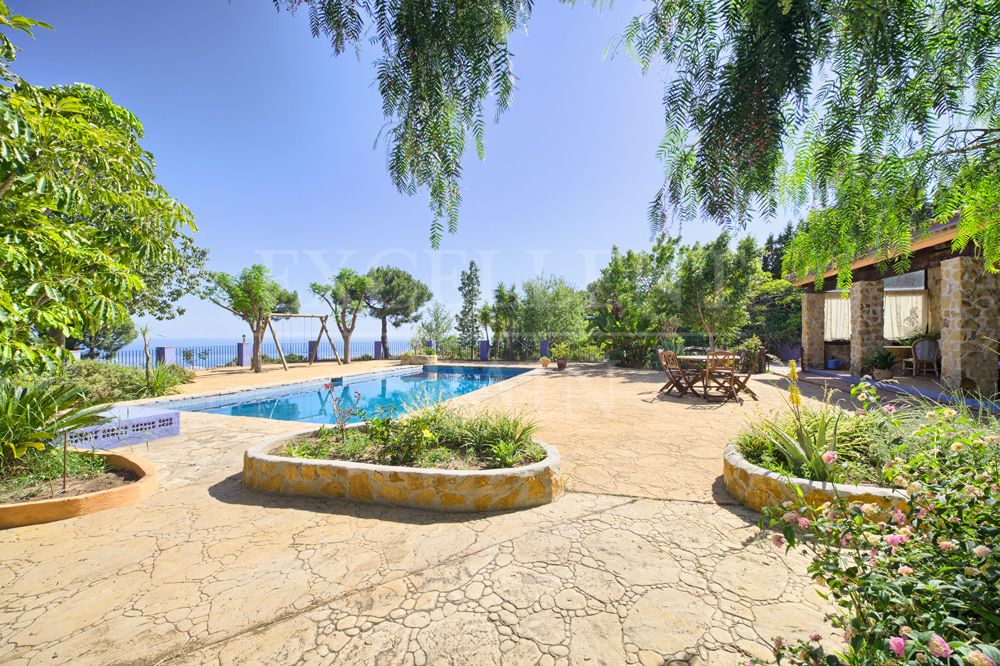 Villa in Los Reales - Sierra Estepona, Estepona