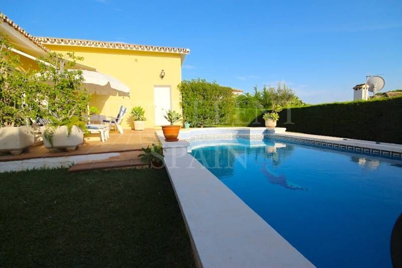 Villa in Elviria, Marbella East