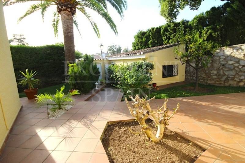 Villa in Elviria, Marbella Oost