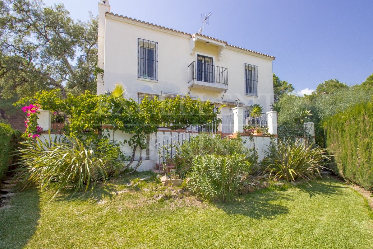 Villa in El Madroñal, Benahavis