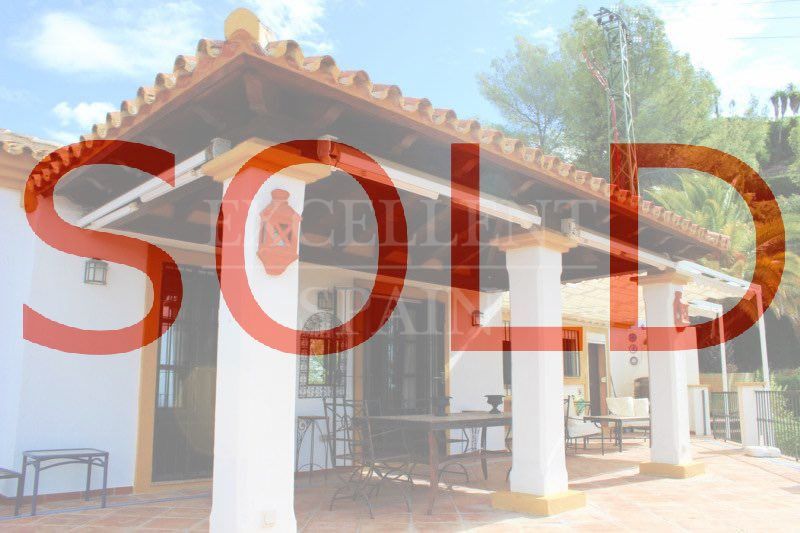 El Madroñal, Benahavis, Costa del Sol, charmante Villa zum Verkauf