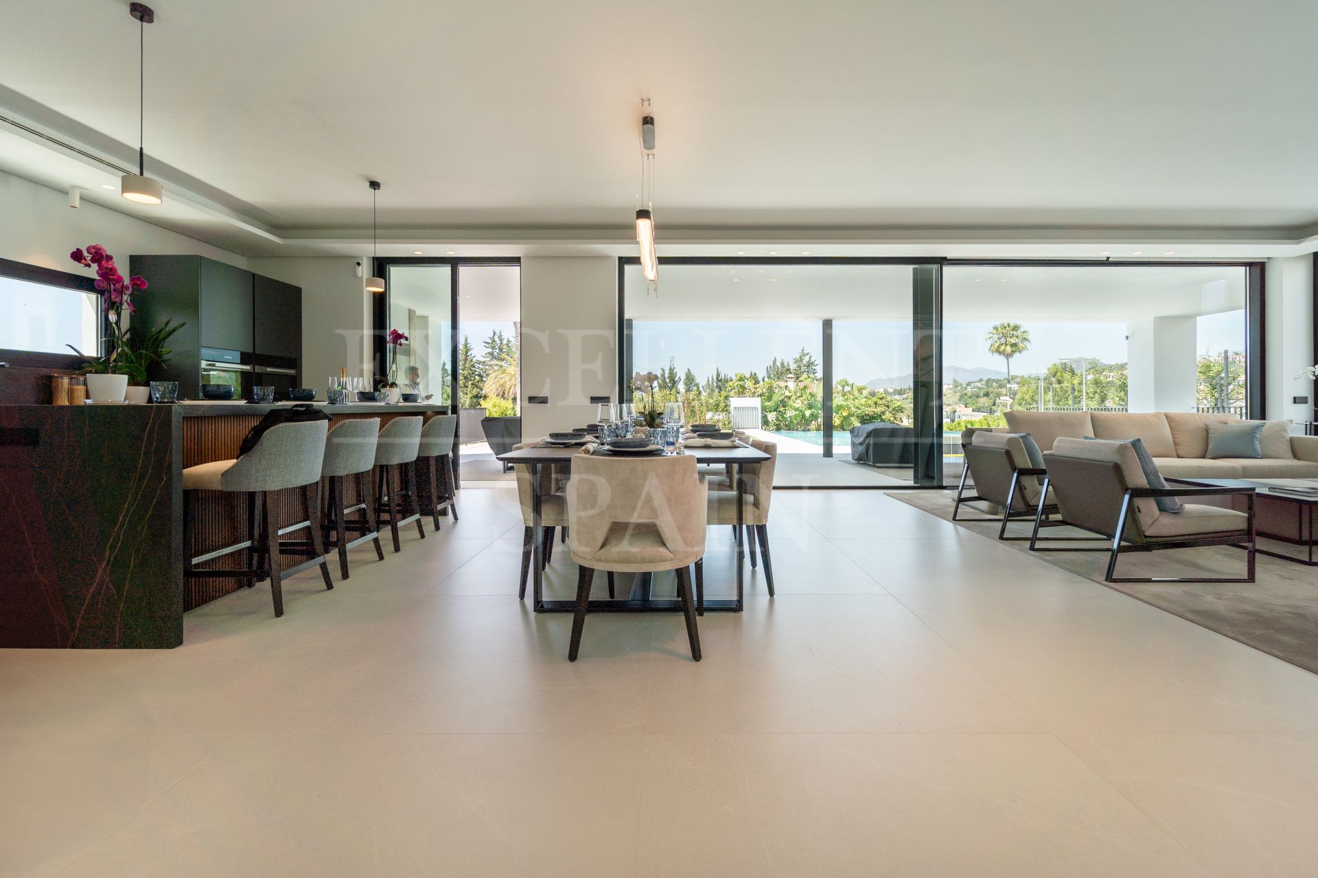 Villa in Nueva Andalucia