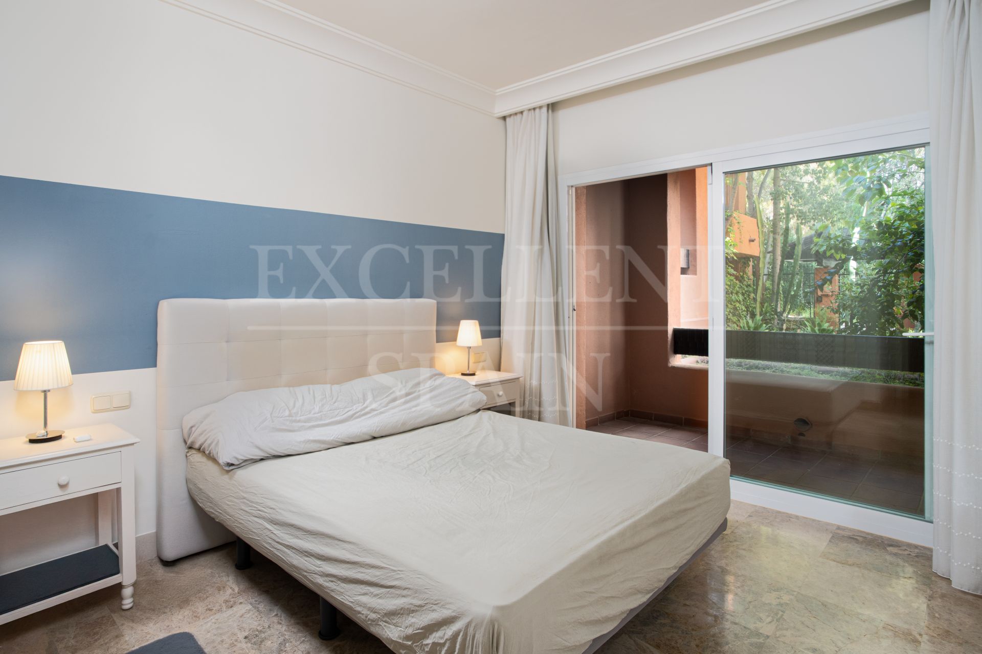 Appartement begane grond in Alminar de Marbella, Nueva Andalucia