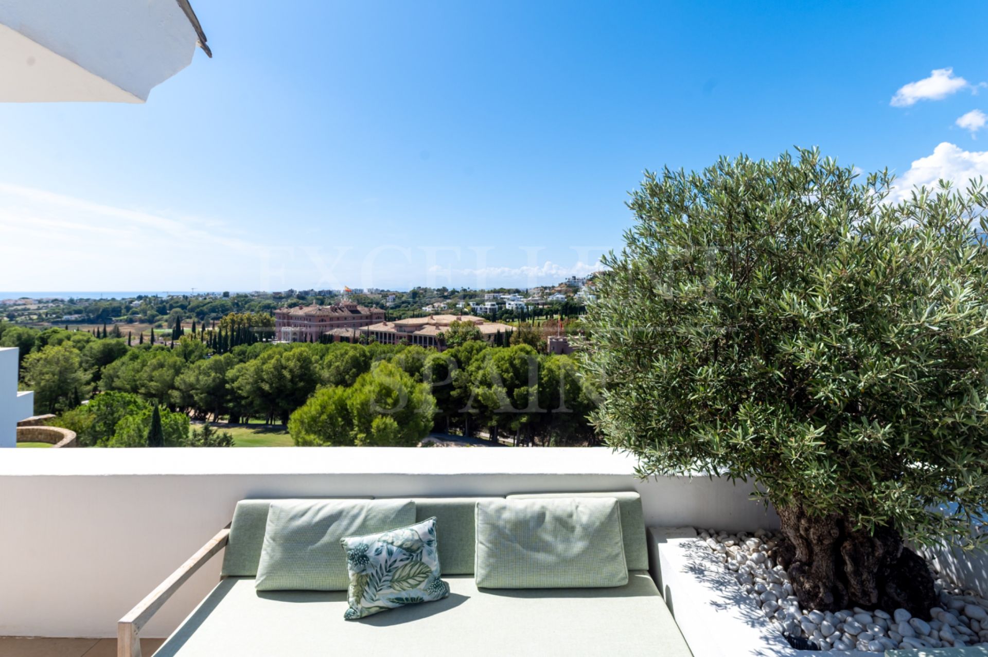 Penthouse in Los Flamingos, Benahavis