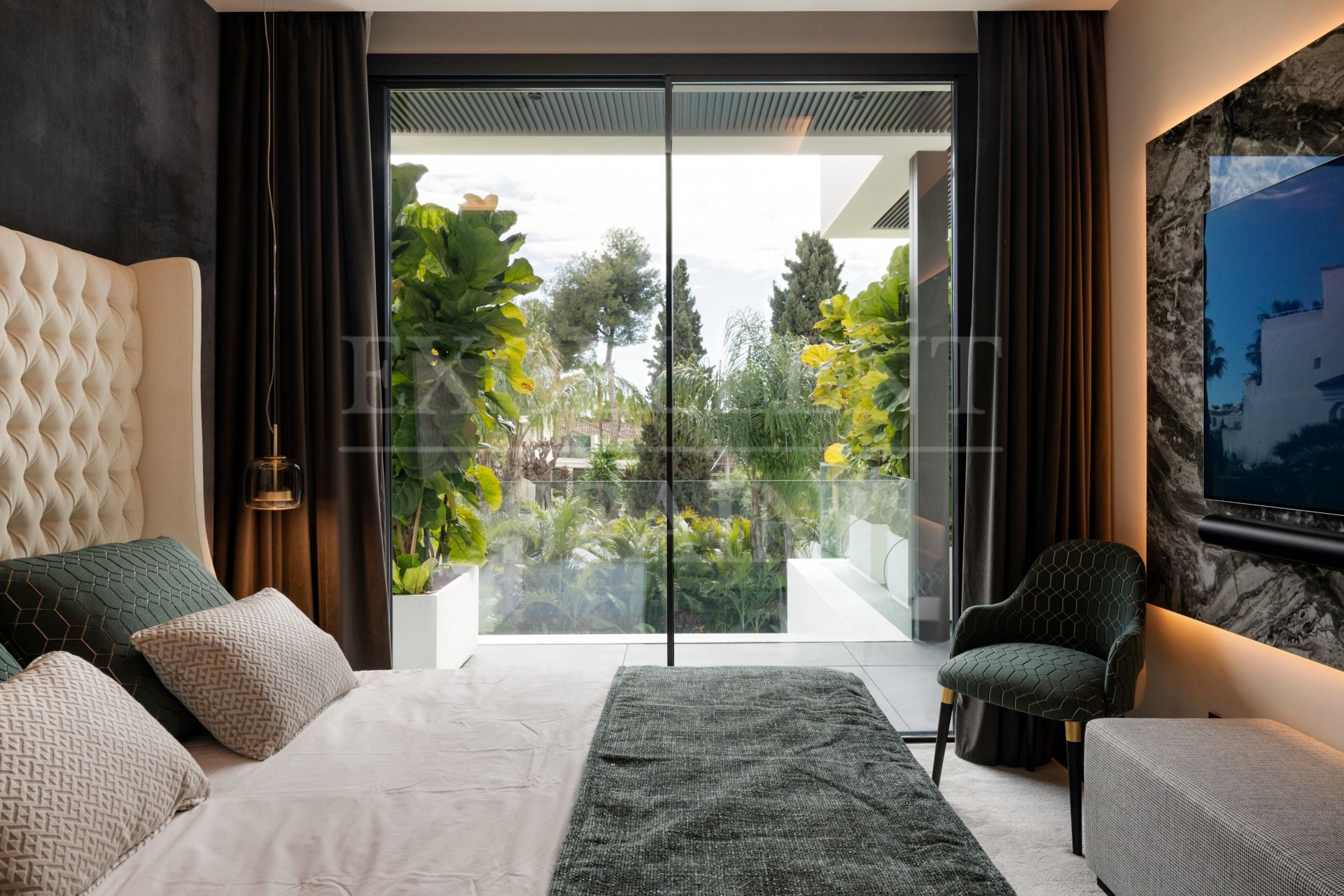 Villa in Casablanca, Marbella Golden Mile