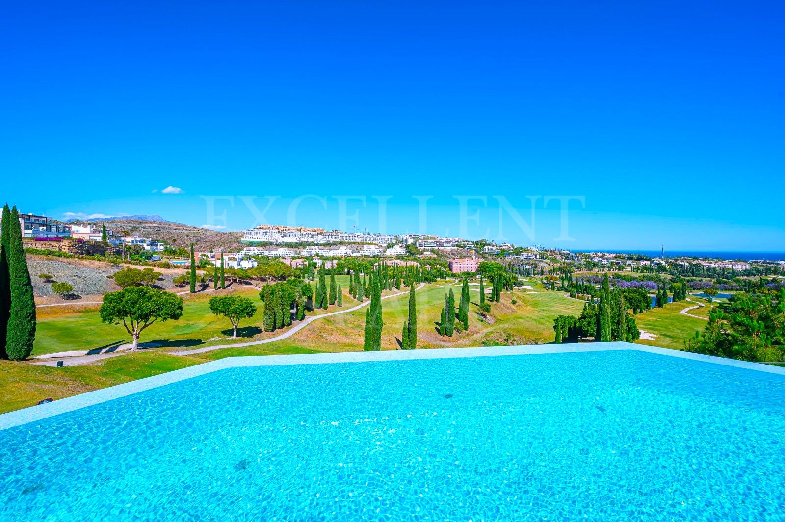 Вилла в Los Flamingos Golf, Бенахавис