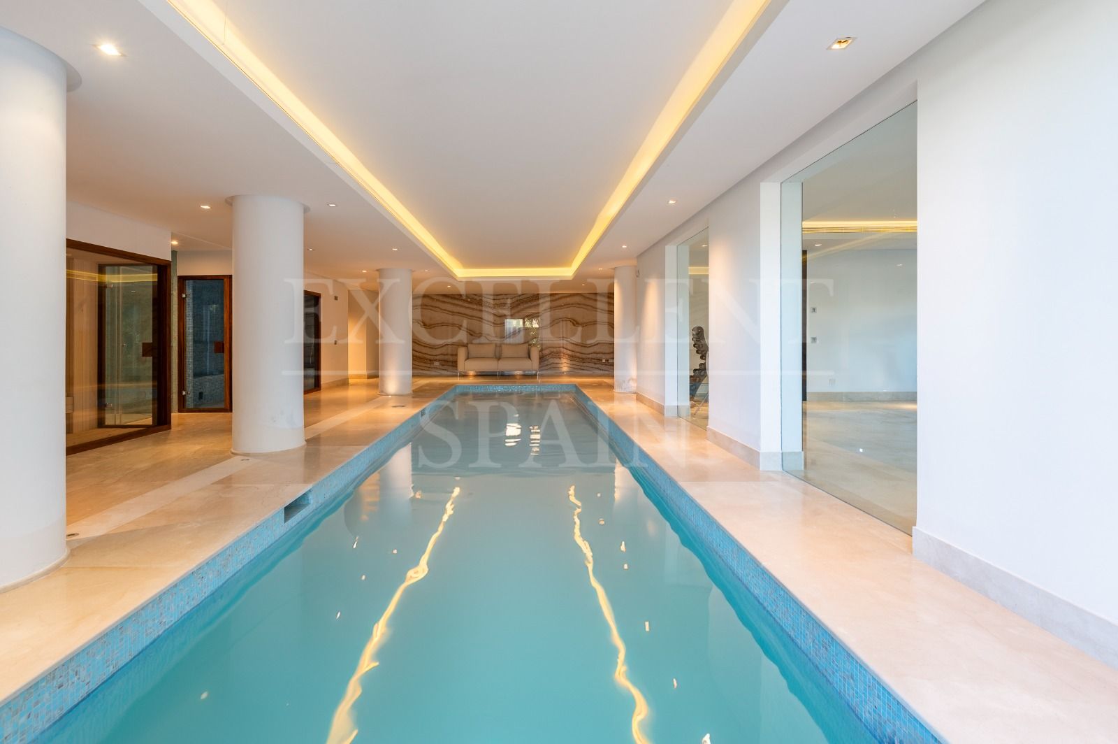 Вилла в Los Flamingos Golf, Бенахавис