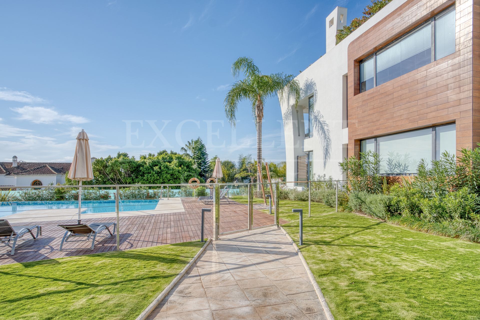 Ground Floor Duplex in Reserva de Sierra Blanca, Marbella Golden Mile