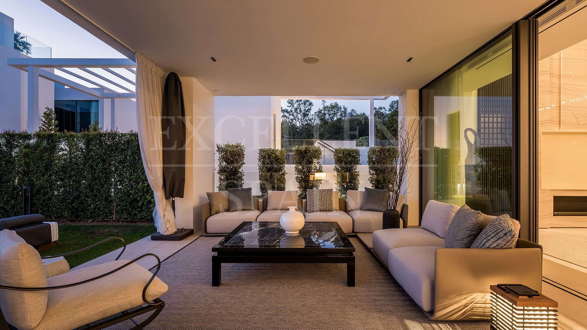 Einfamilienhaushälfte in Vilas 12, Marbella Goldene Meile