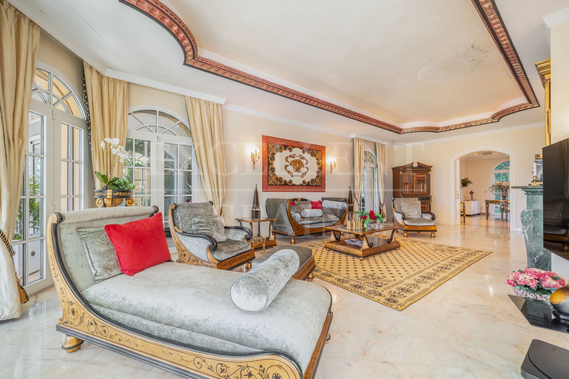 Villa in Cascada de Camojan, Marbella Golden Mile
