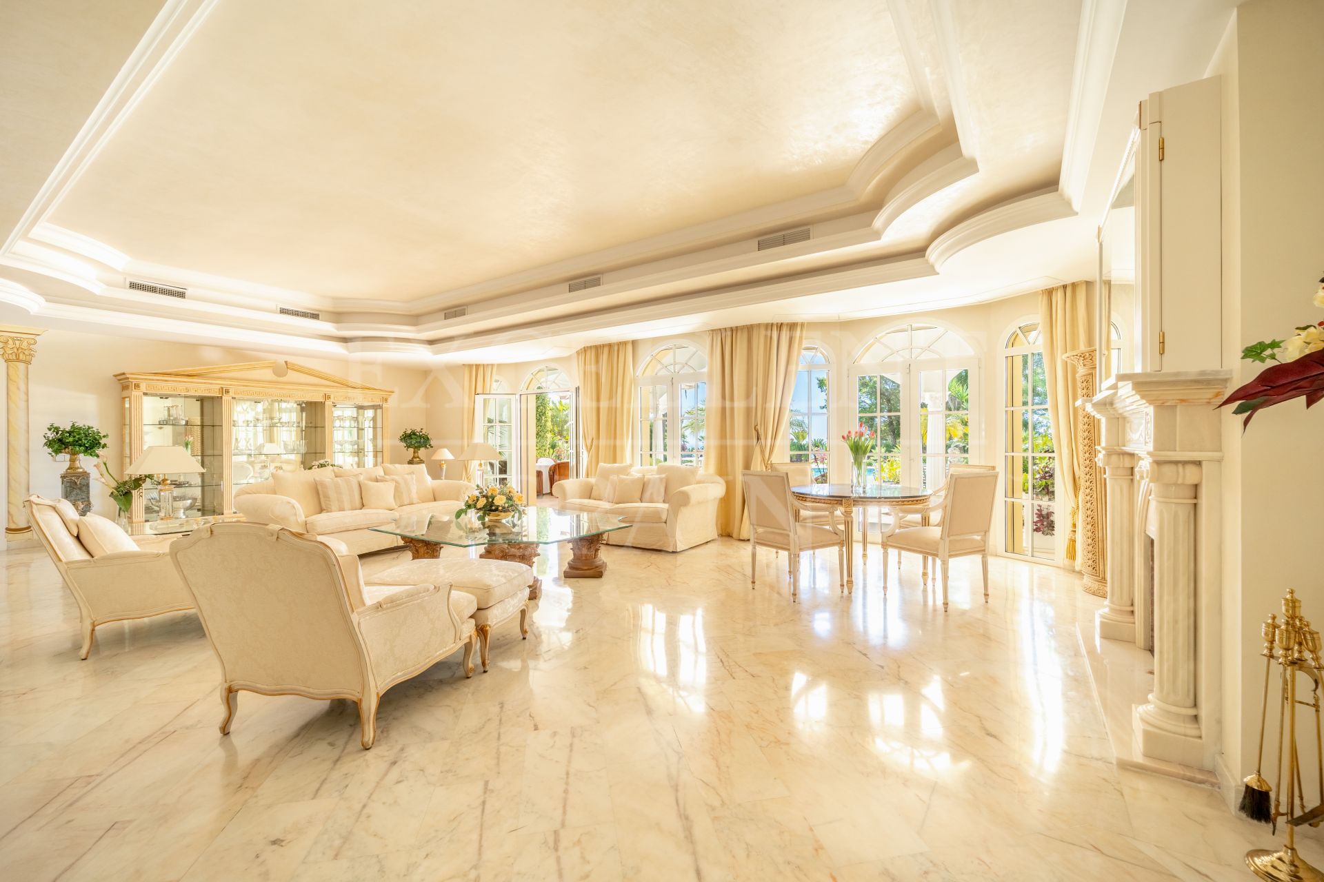 Villa in Cascada de Camojan, Marbella Golden Mile