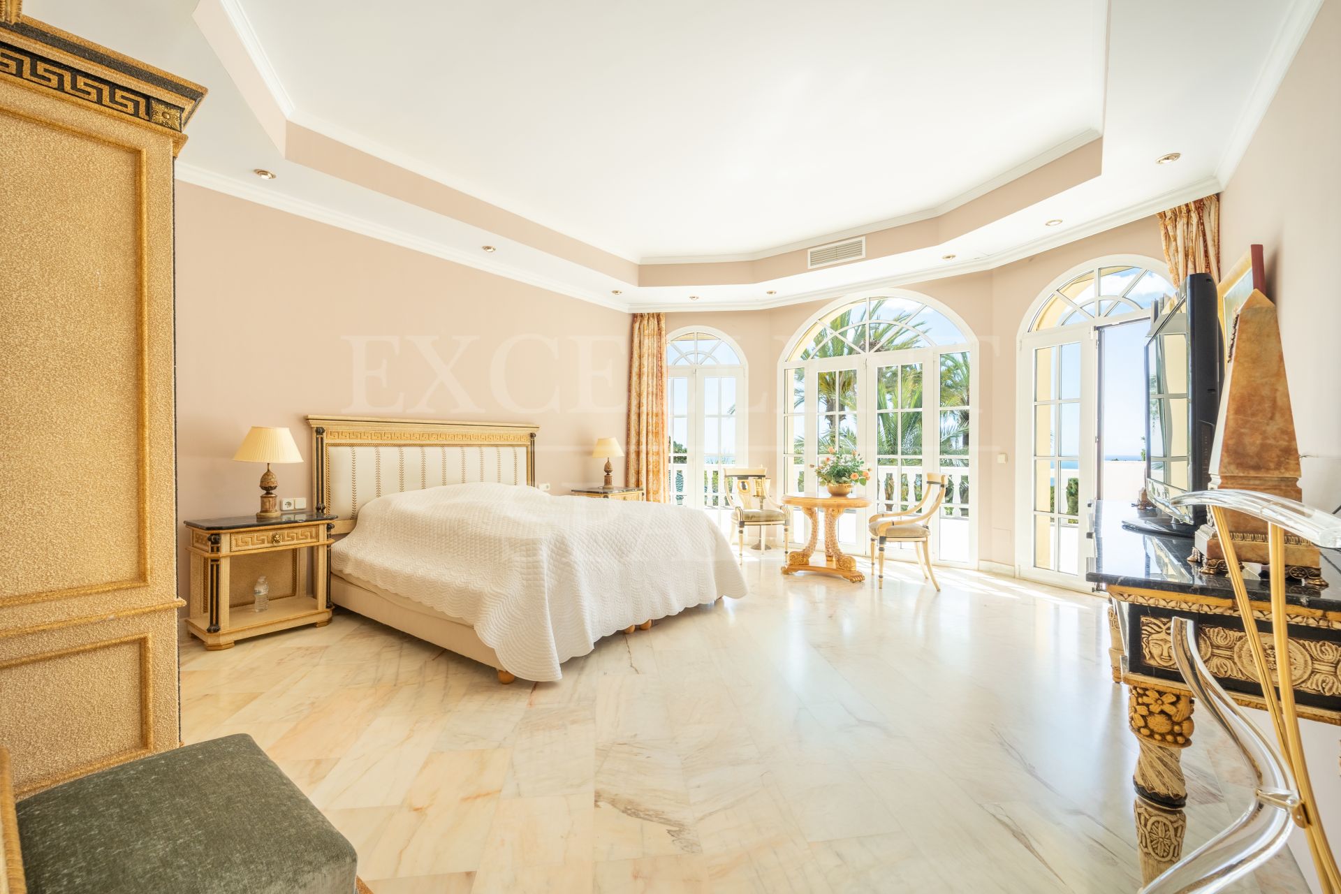 Villa in Cascada de Camojan, Marbella Golden Mile