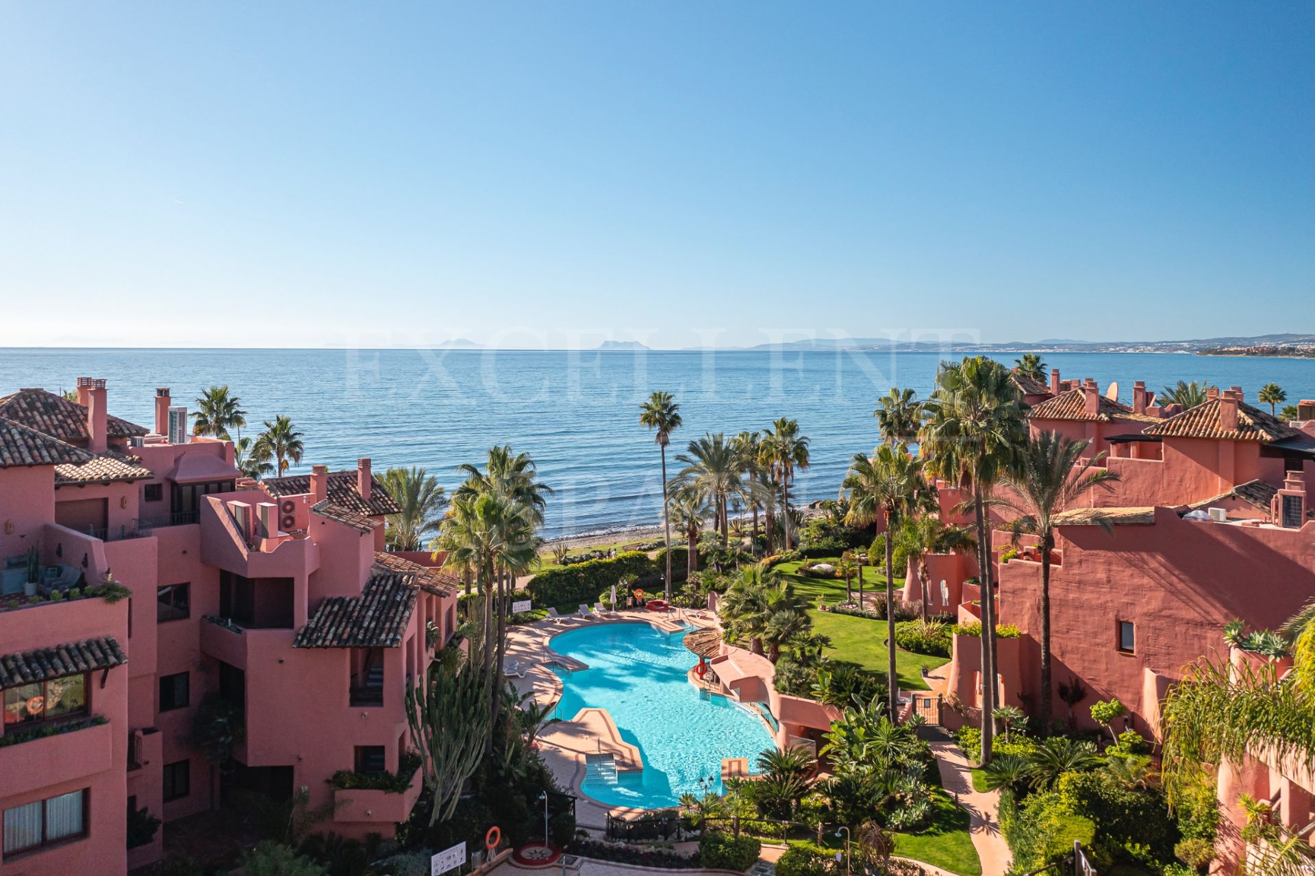 Ground Floor Apartment in Menara Beach, Estepona