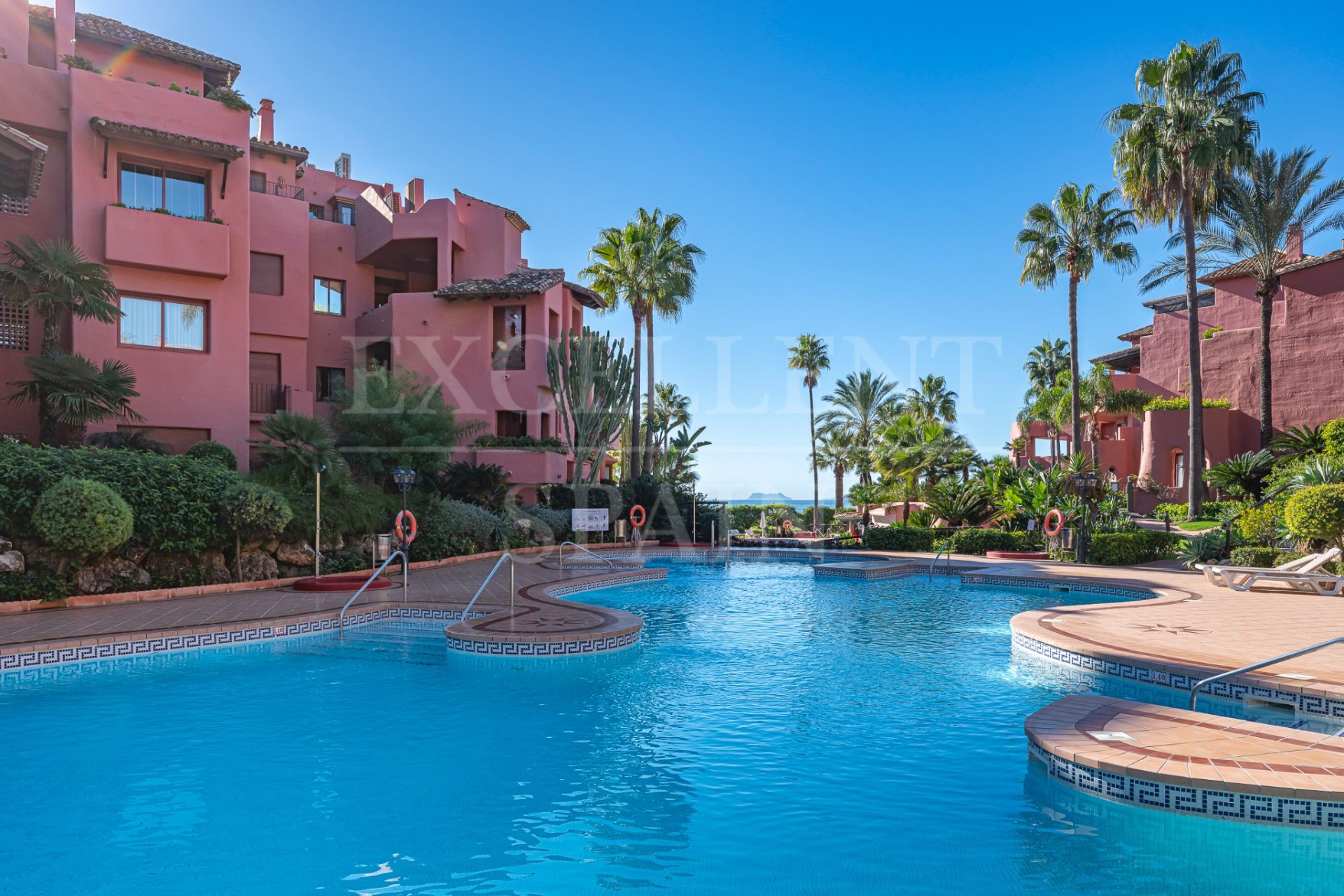 Ground Floor Apartment in Menara Beach, Estepona