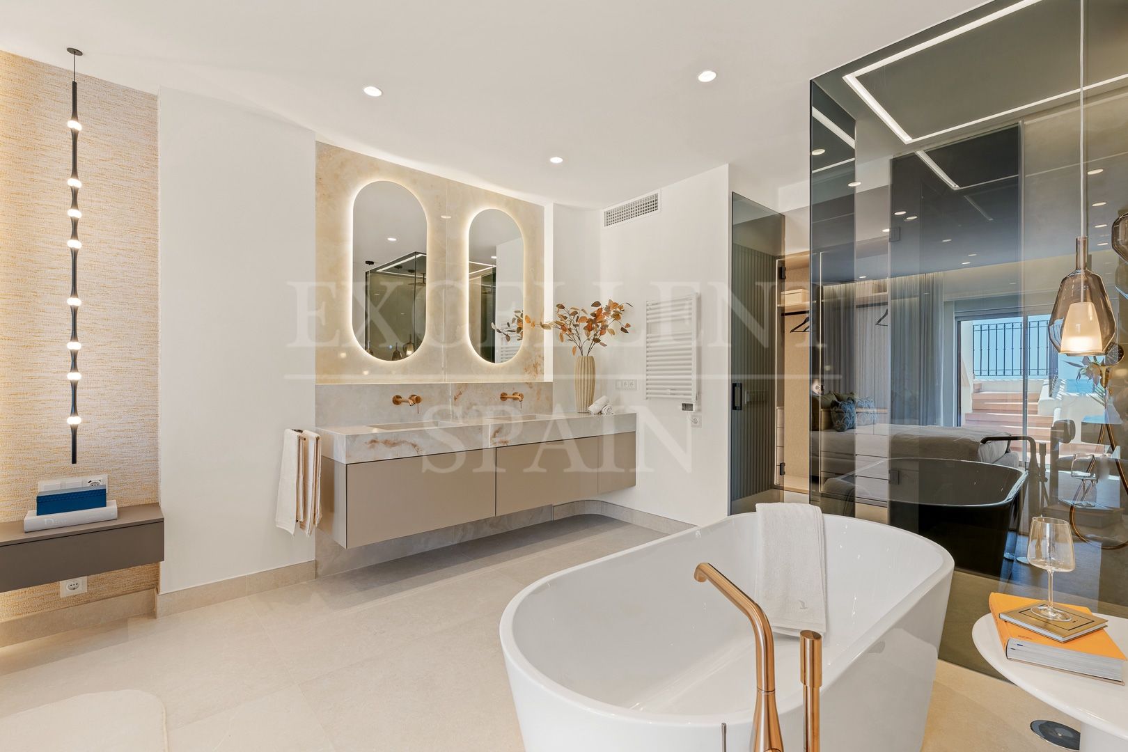 Penthouse in Bahía del Velerín, Estepona