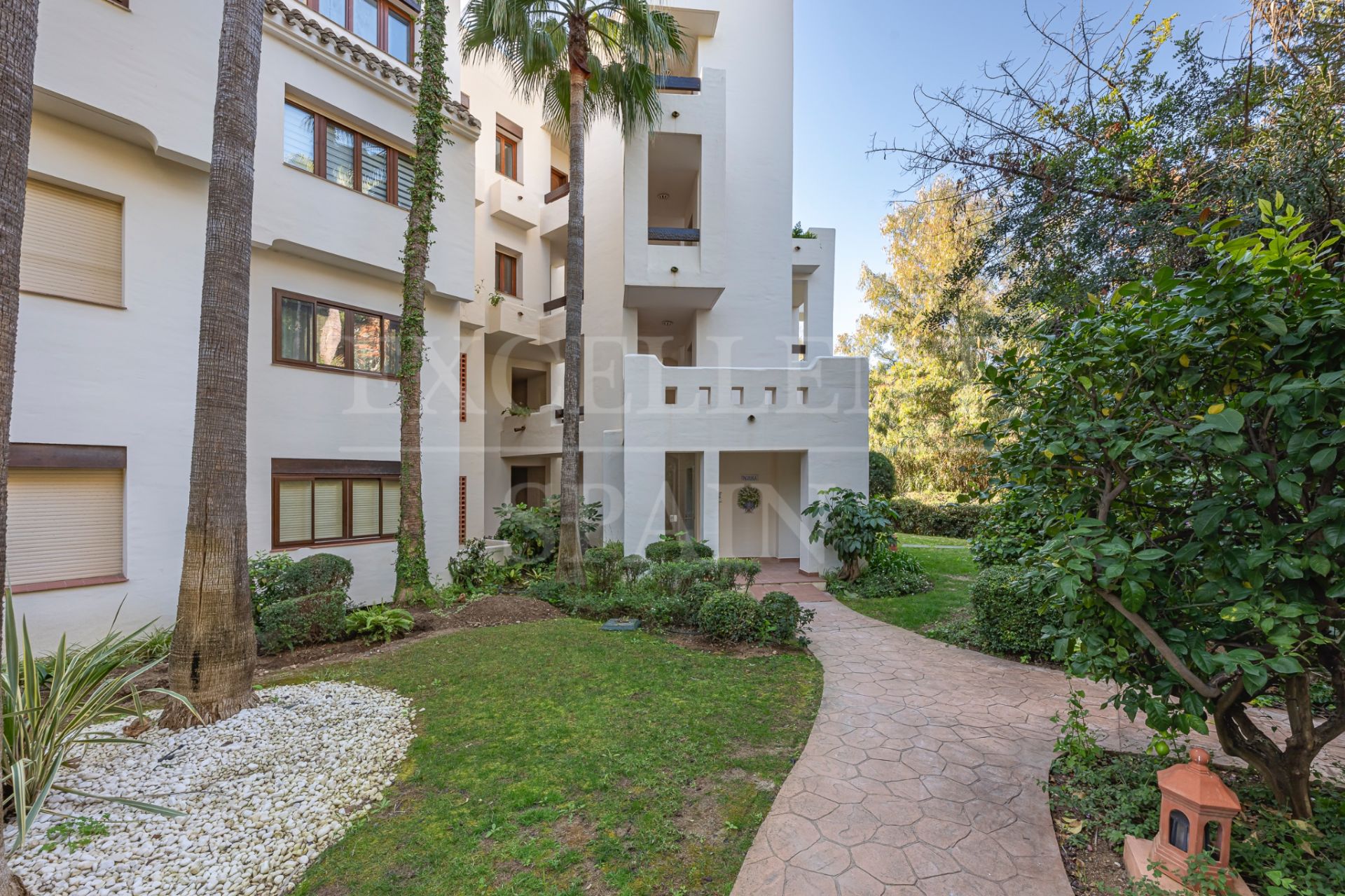 Penthouse in Bahía del Velerín, Estepona