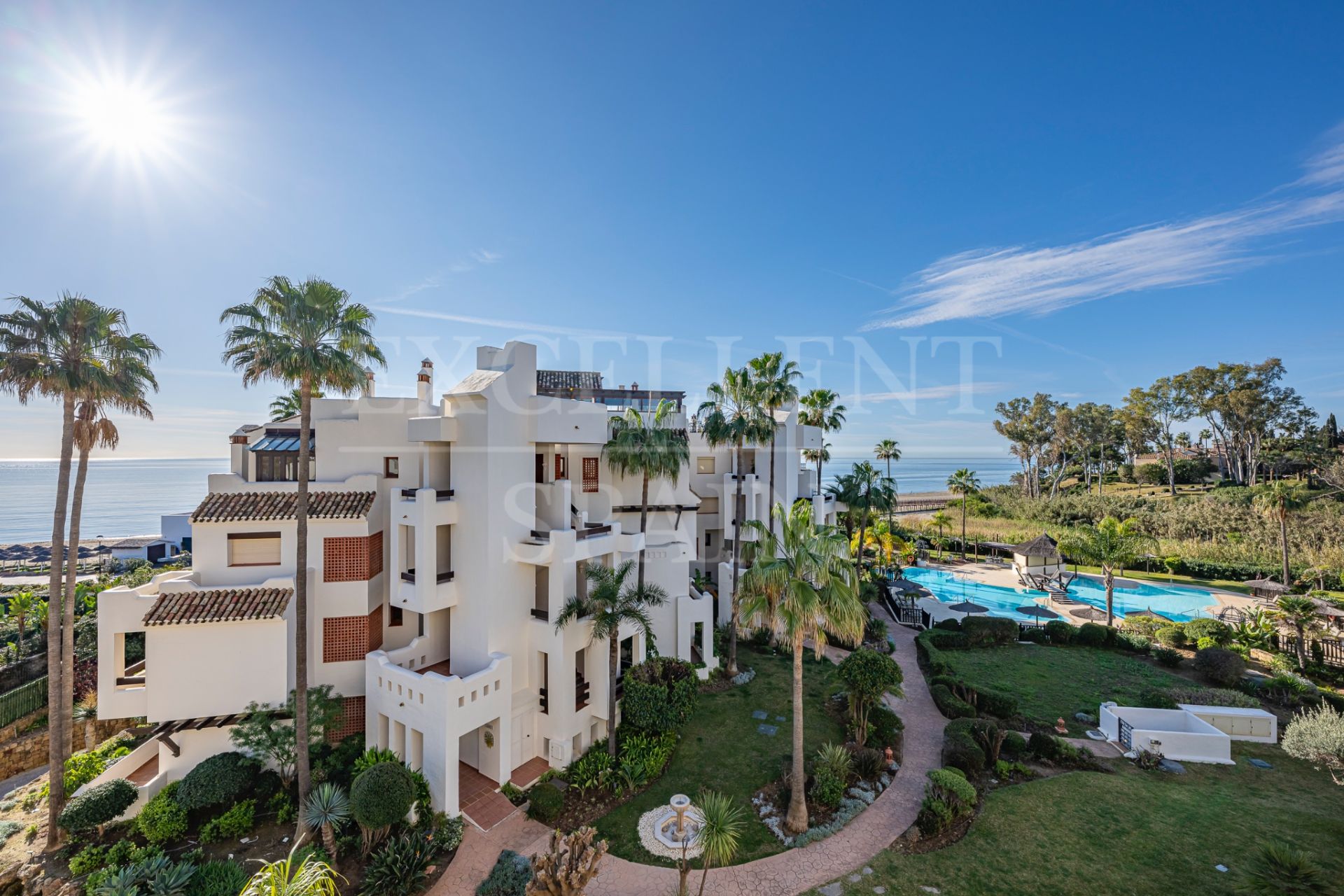 Penthouse in Bahía del Velerín, Estepona