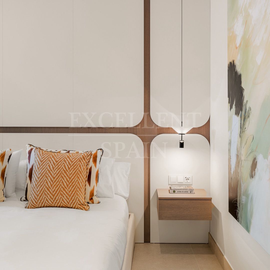 Penthouse in Bahía del Velerín, Estepona