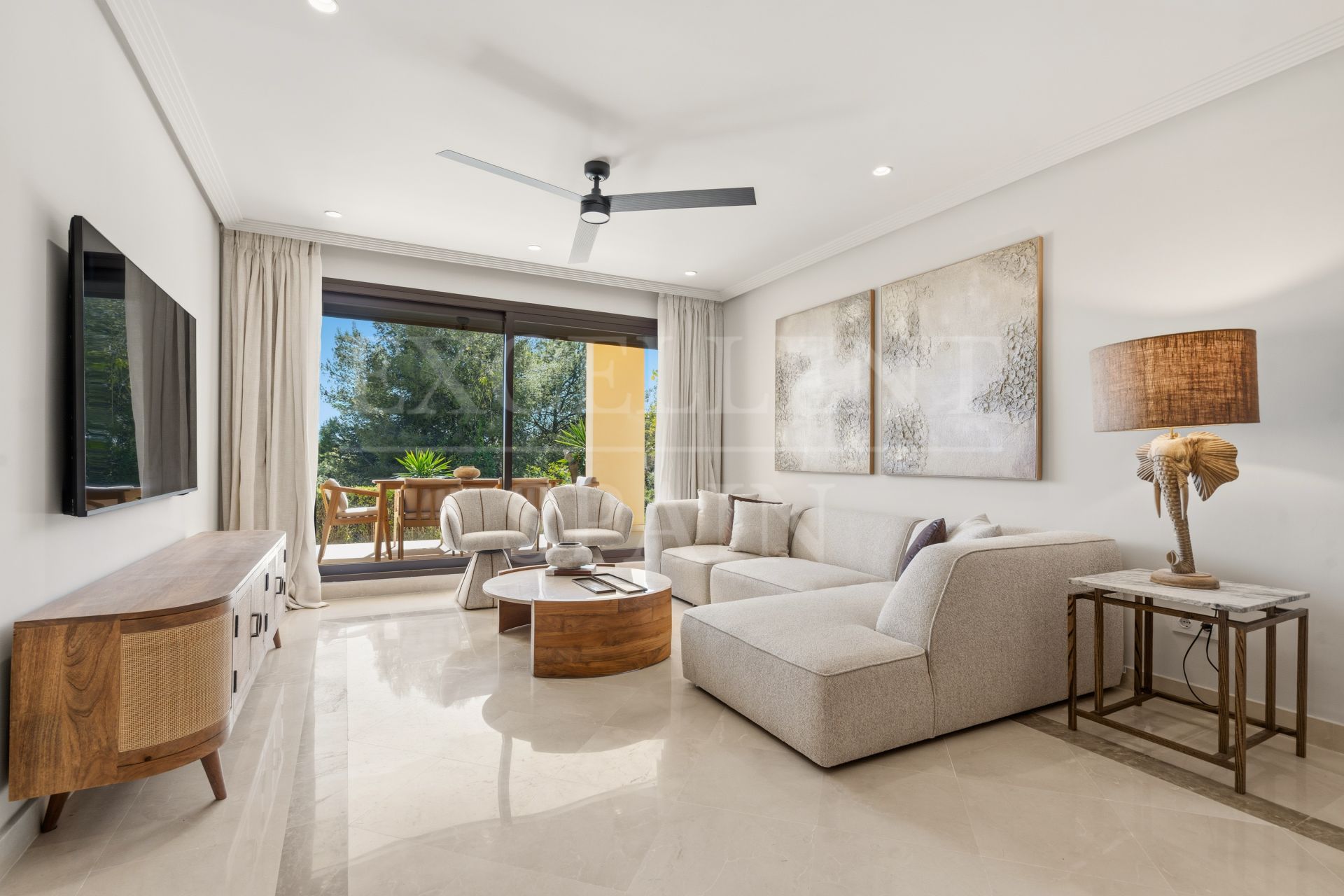 Appartement begane grond in Los Arqueros, Benahavis