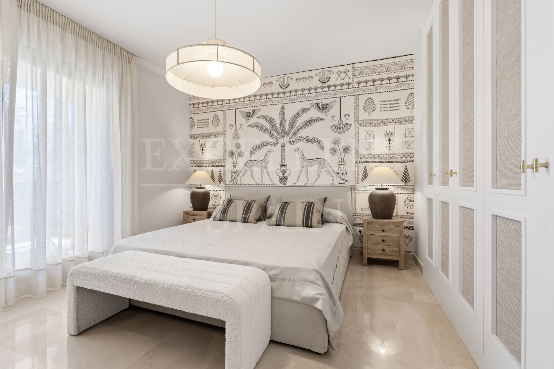 Appartement begane grond in Los Arqueros, Benahavis