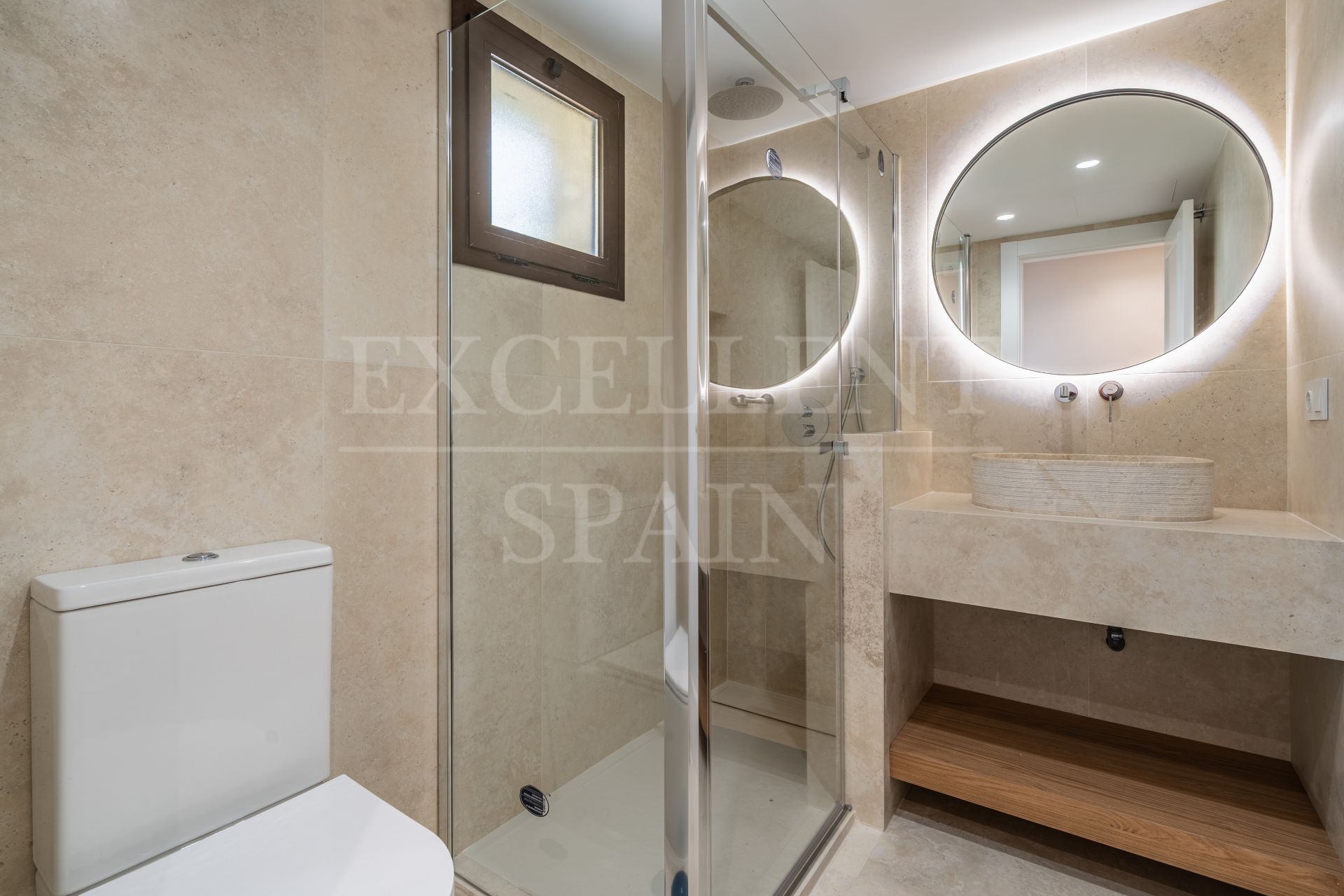 Appartement begane grond in Los Arqueros, Benahavis