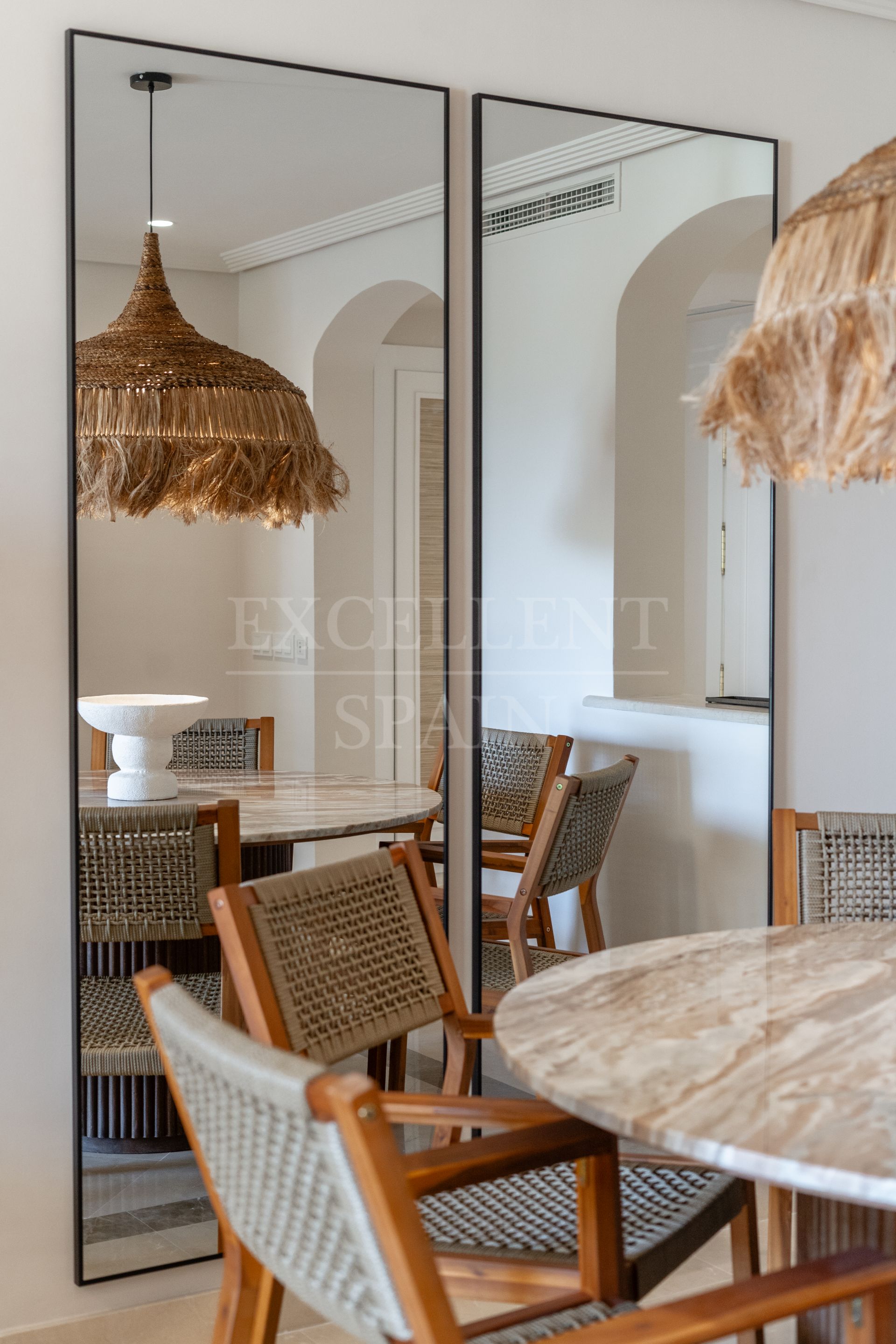 Appartement begane grond in Los Arqueros, Benahavis