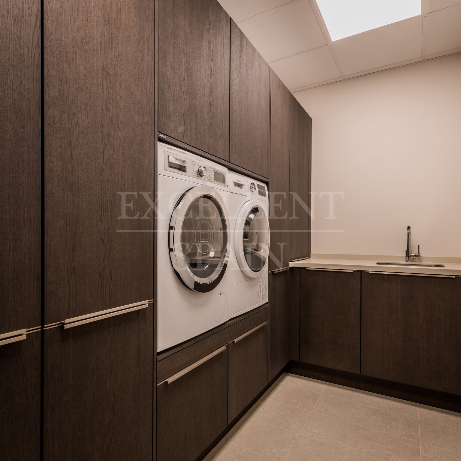 Villa en Los Flamingos Golf, Benahavis