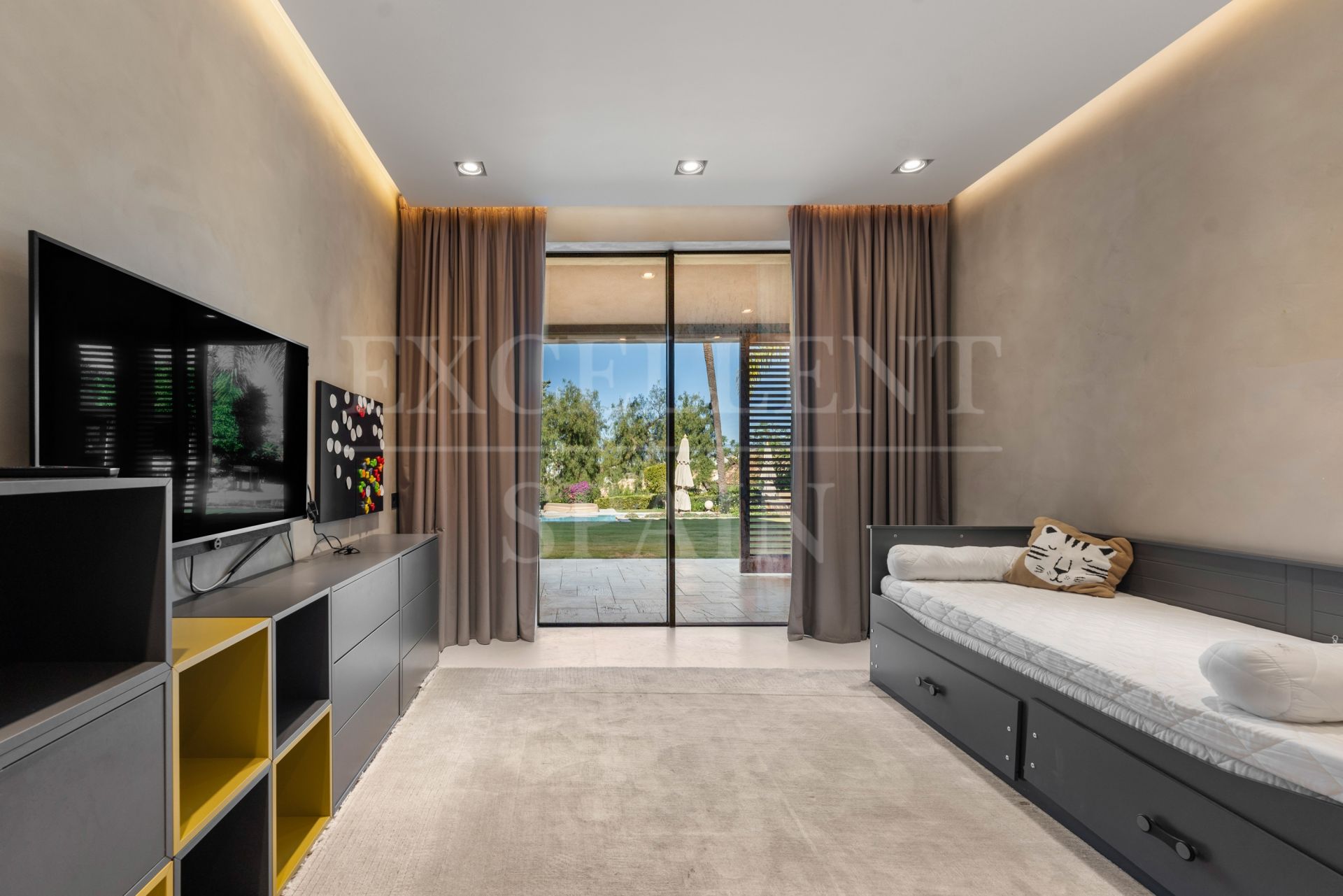 Villa in Rio Real, Marbella Ost