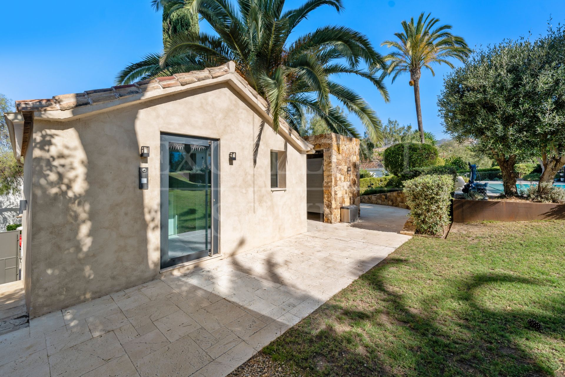 Villa in Rio Real, Marbella Ost