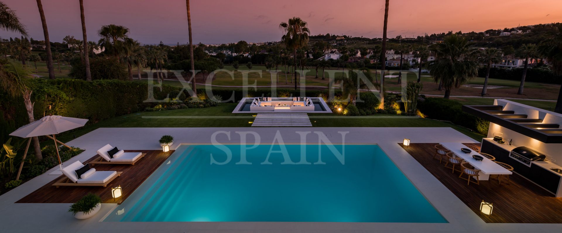 Villa in Los Naranjos Golf, Nueva Andalucia