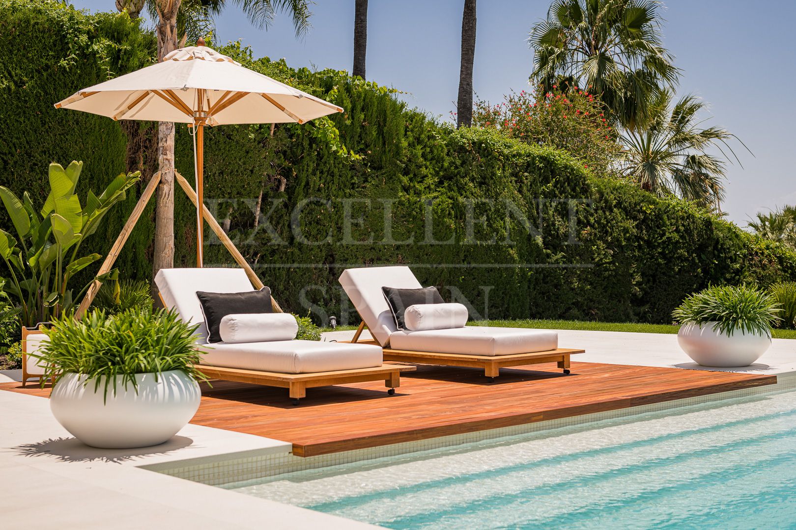 Villa in Los Naranjos Golf, Nueva Andalucia