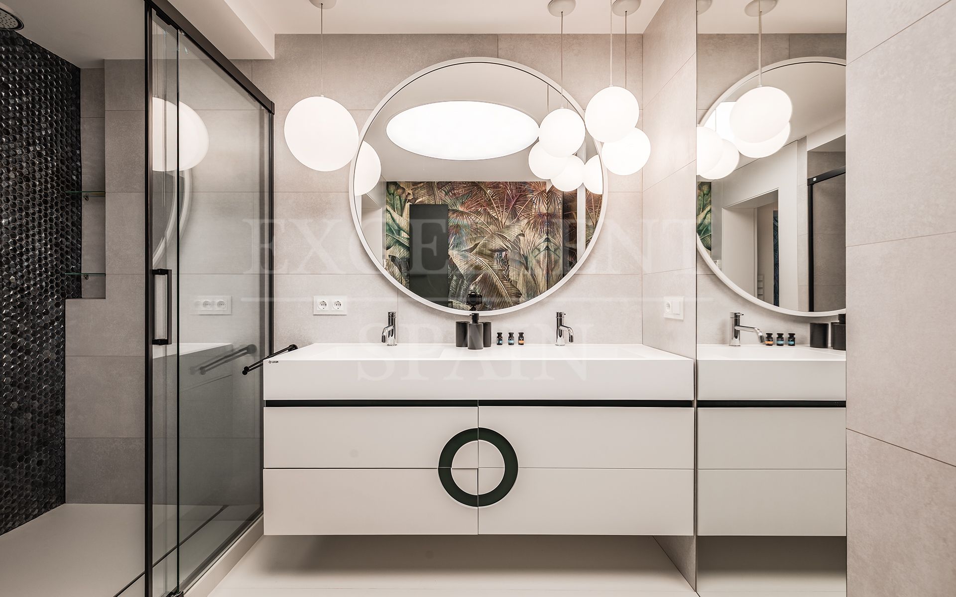 Villa in El Madroñal, Benahavis