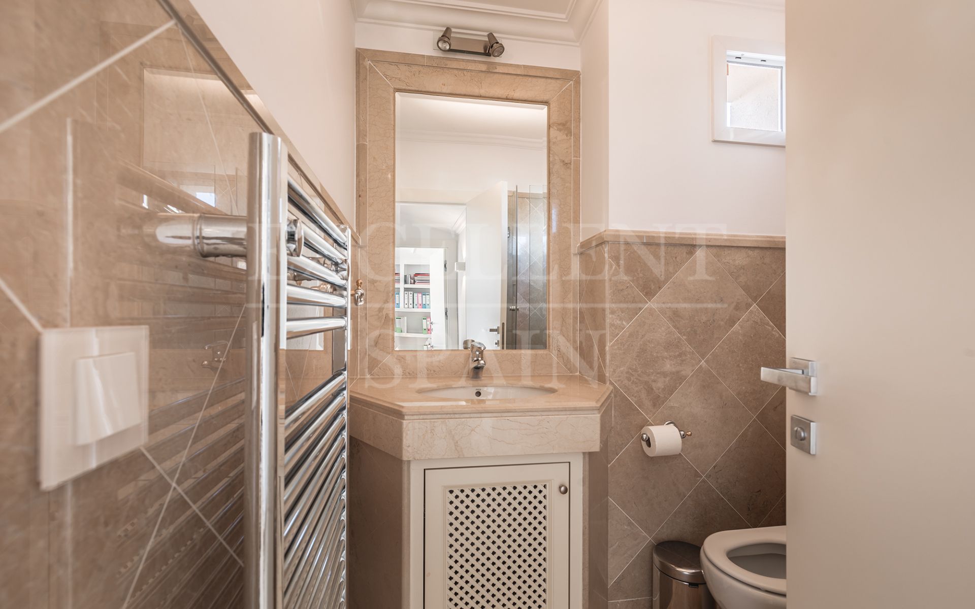 Duplex Penthouse in Las Alamandas, Nueva Andalucia