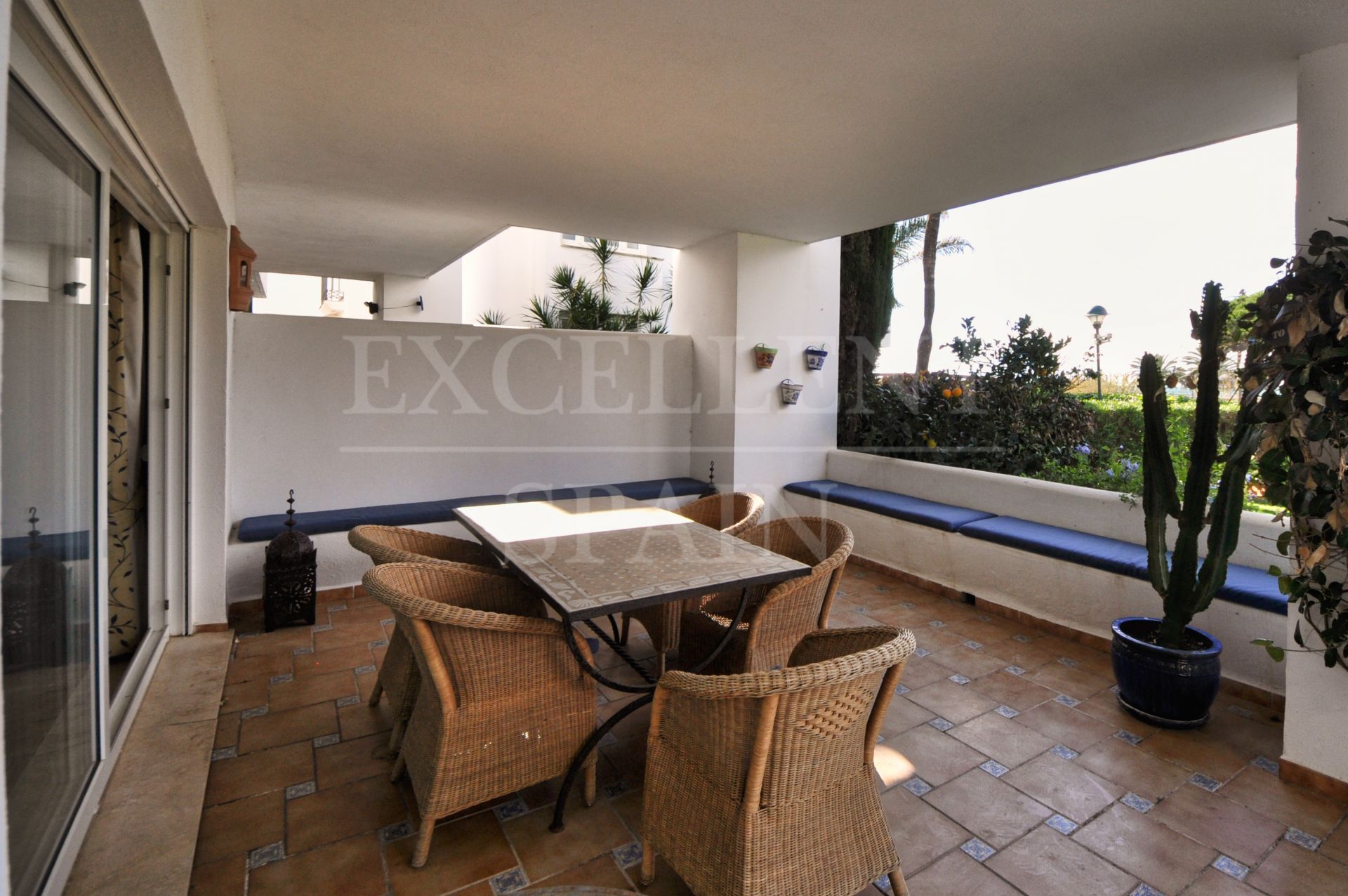 Appartement begane grond in Los Monteros Palm Beach, Marbella Oost