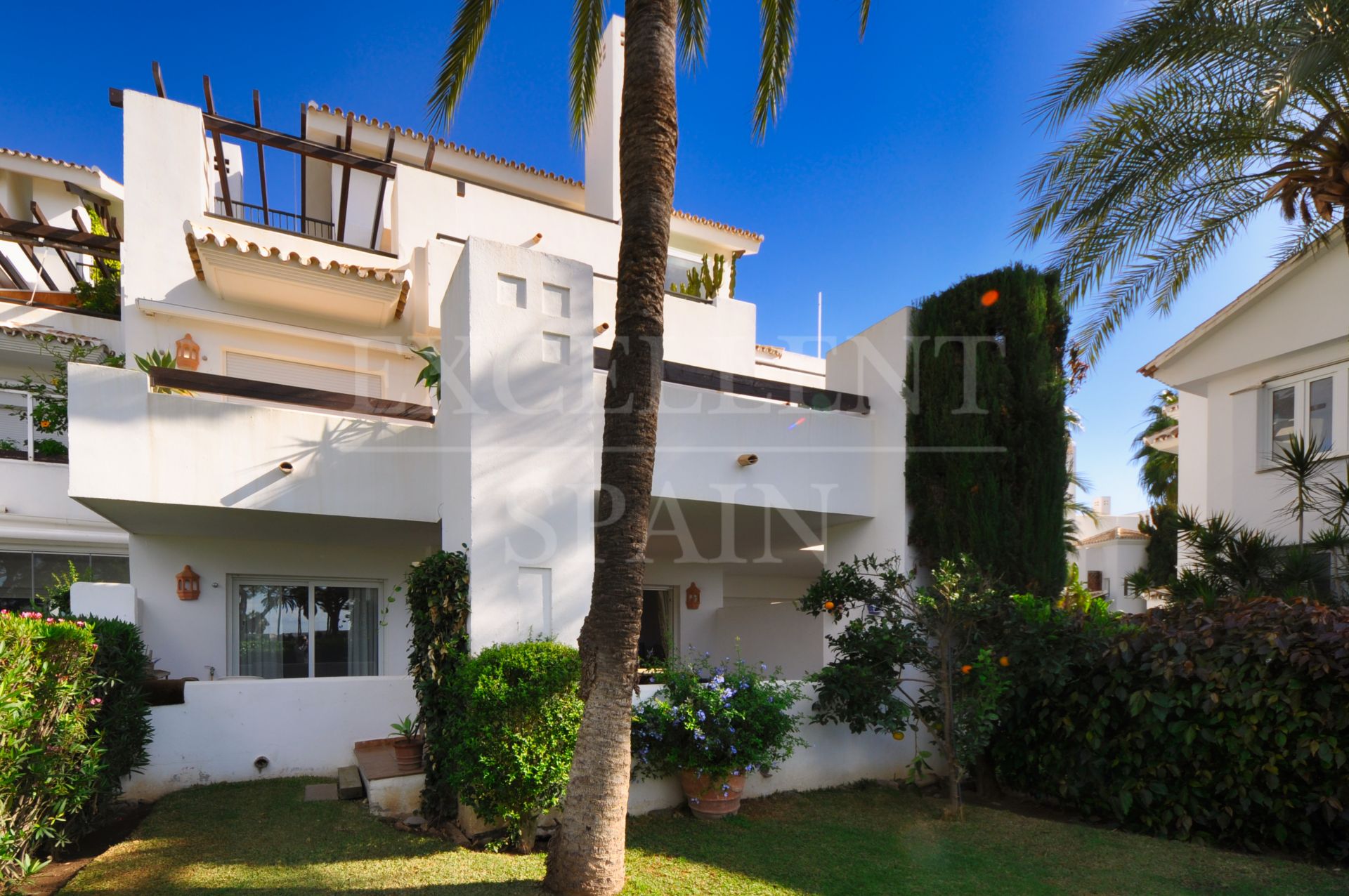Erdgeschosswohnung in Los Monteros Palm Beach, Marbella Ost