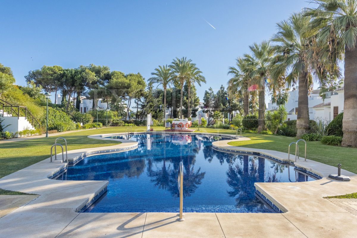 Apartment in Los Monteros Palm Beach, Marbella East
