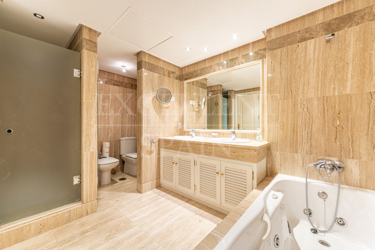 Apartment in Los Monteros Palm Beach, Marbella East