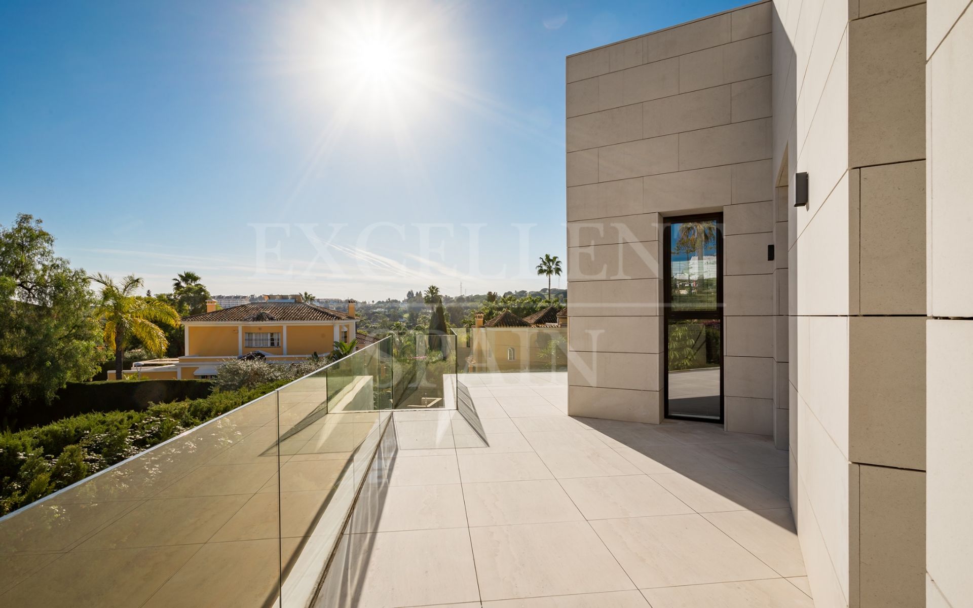 Villa in Parcelas del Golf, Nueva Andalucia