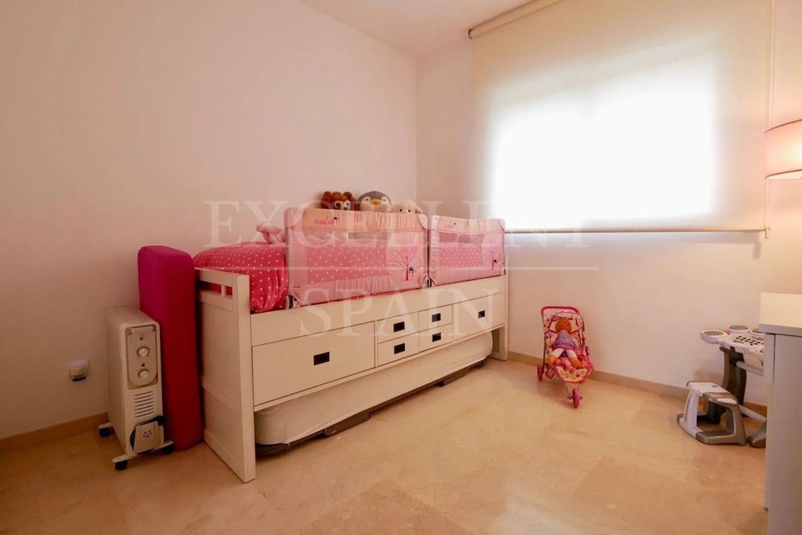 Appartement begane grond in Los Granados de Cabopino, Marbella Oost