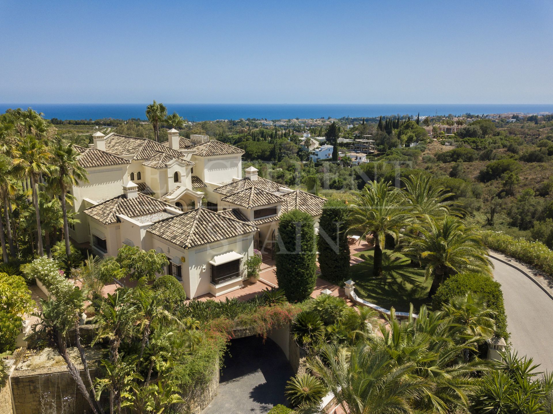 Villa in Marbella Hill Club, Marbella Golden Mile